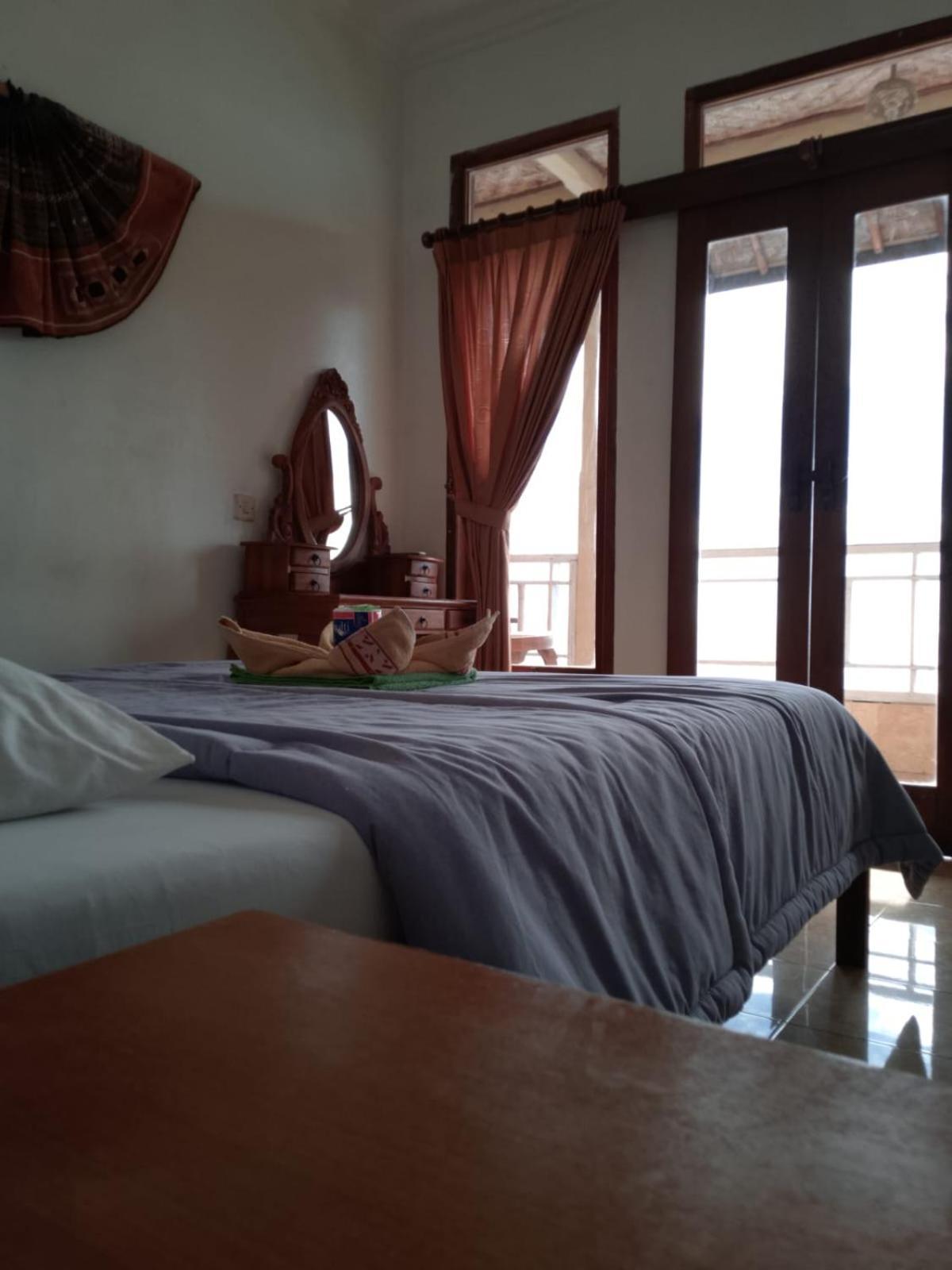Sunrise Cafe Bungalows Amed Chambre photo