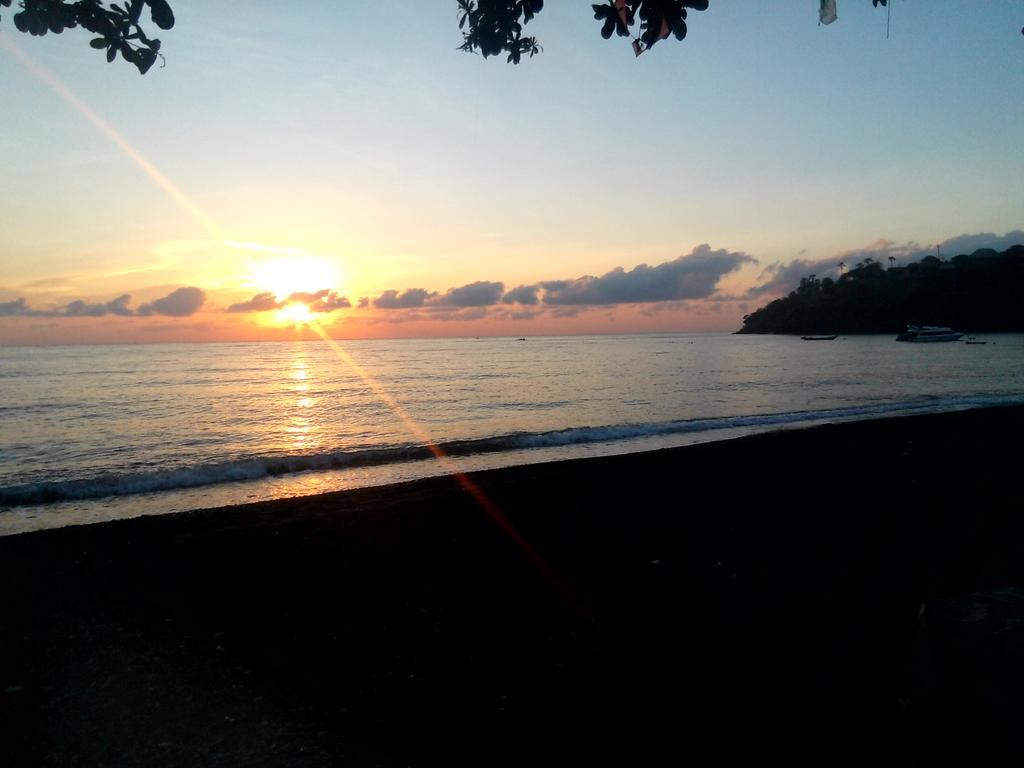 Sunrise Cafe Bungalows Amed Extérieur photo